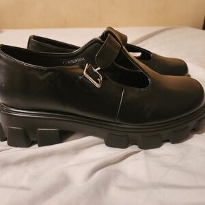 ASOS CHUNKY MARY JANES.